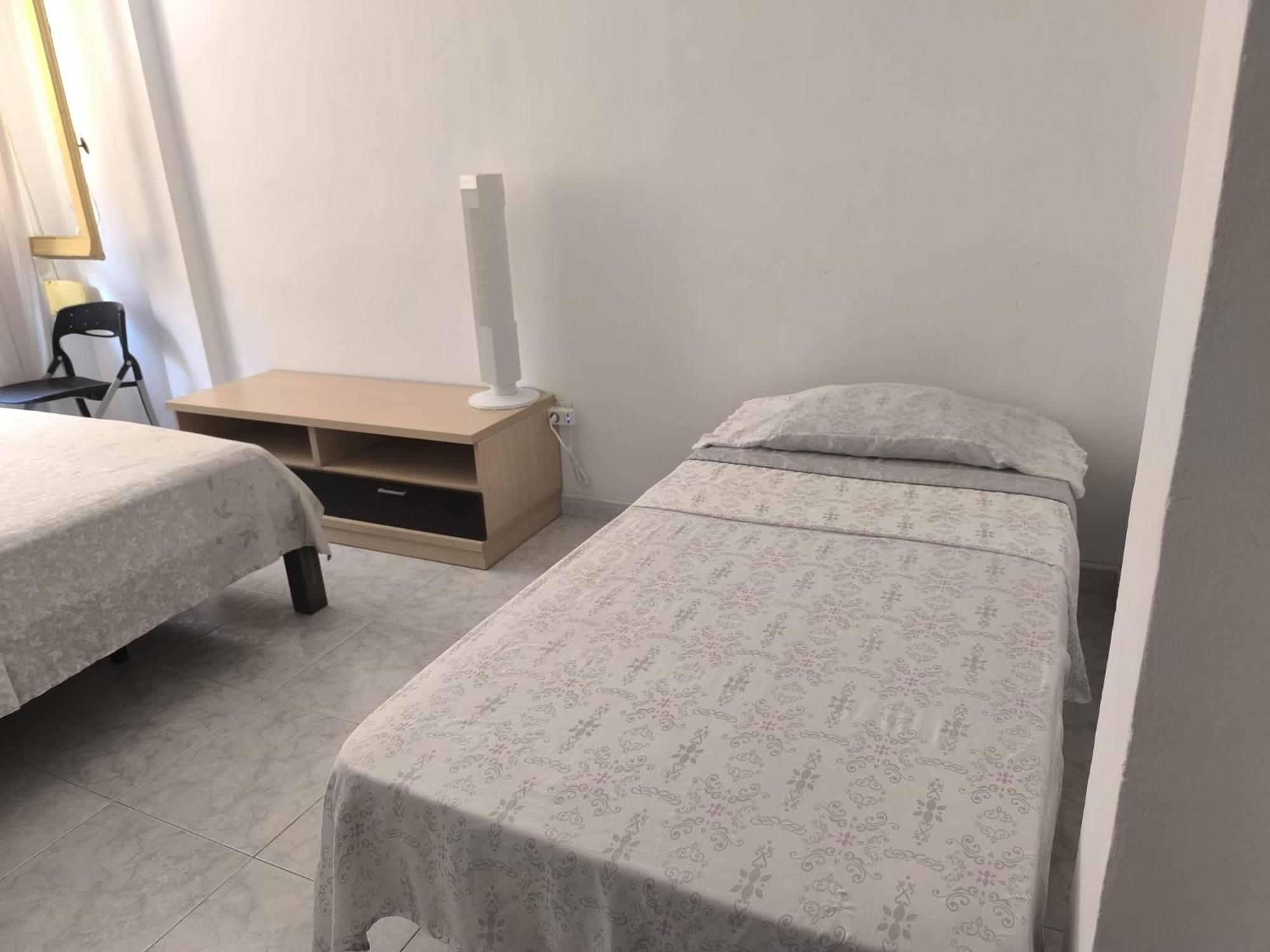 Alicante Habitacion Oasis Eksteriør billede