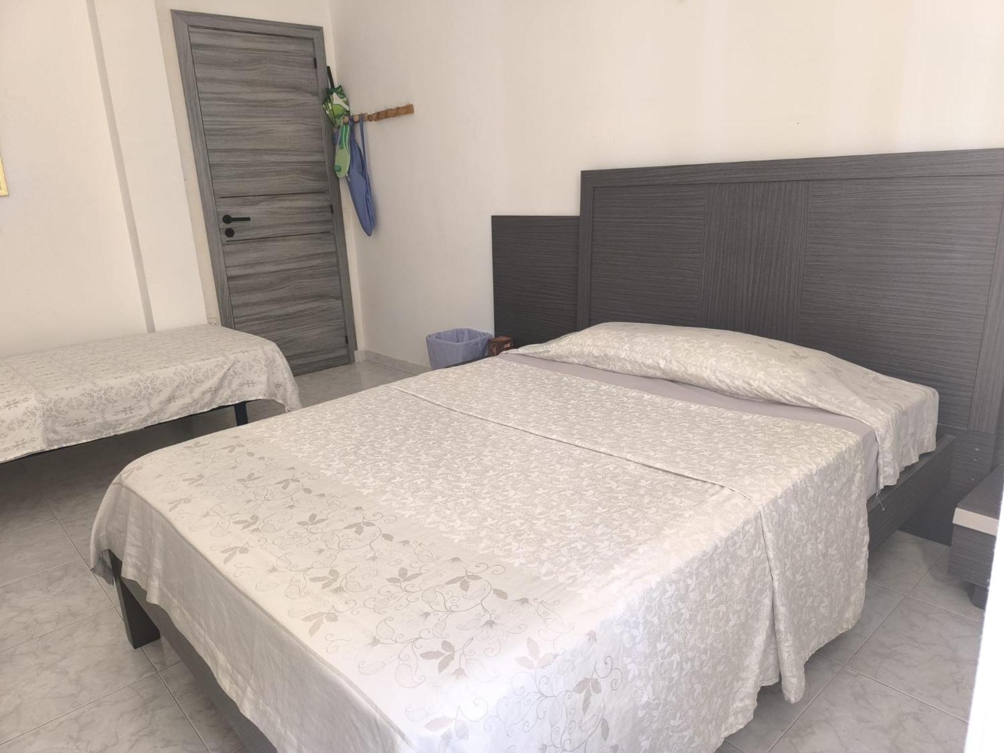 Alicante Habitacion Oasis Eksteriør billede